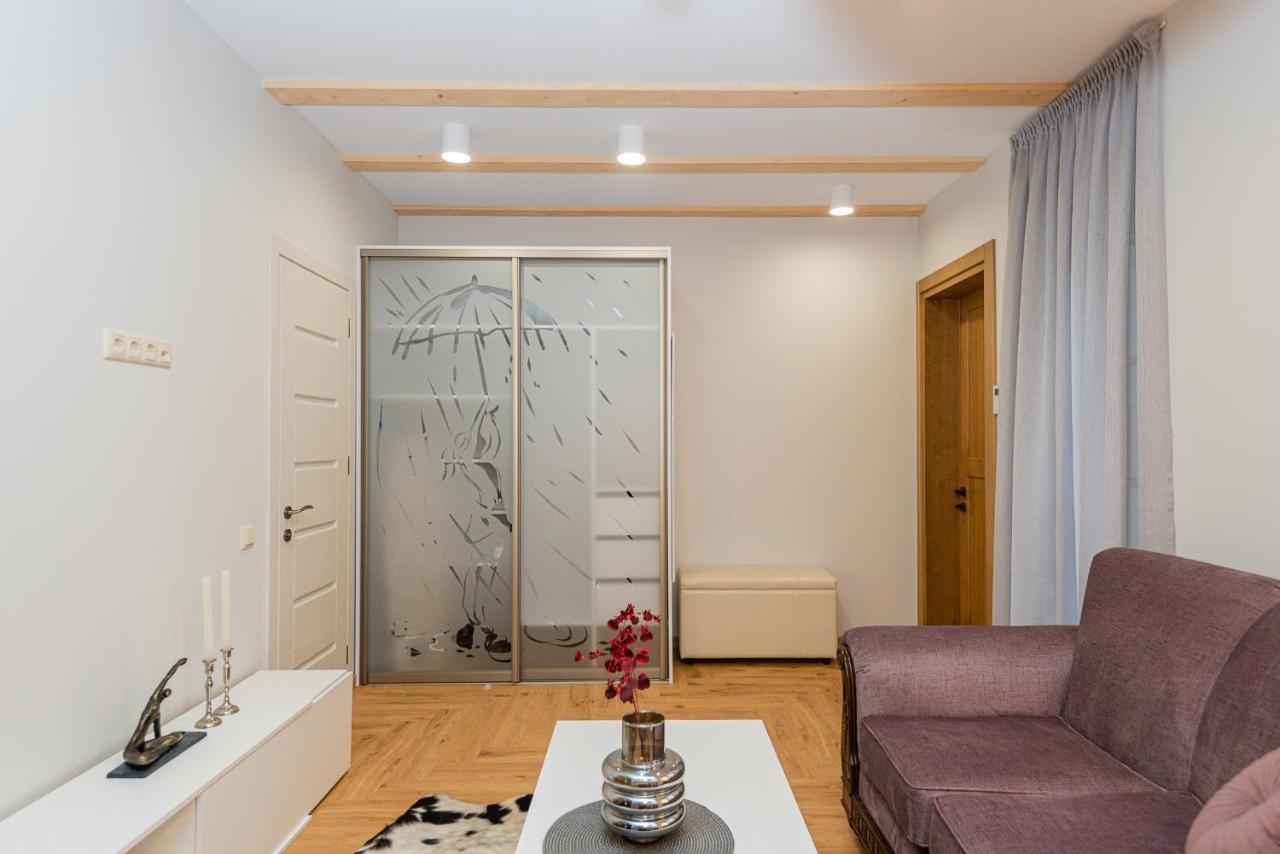 Memel Townhouse Apartamentai Клайпеда Екстериор снимка