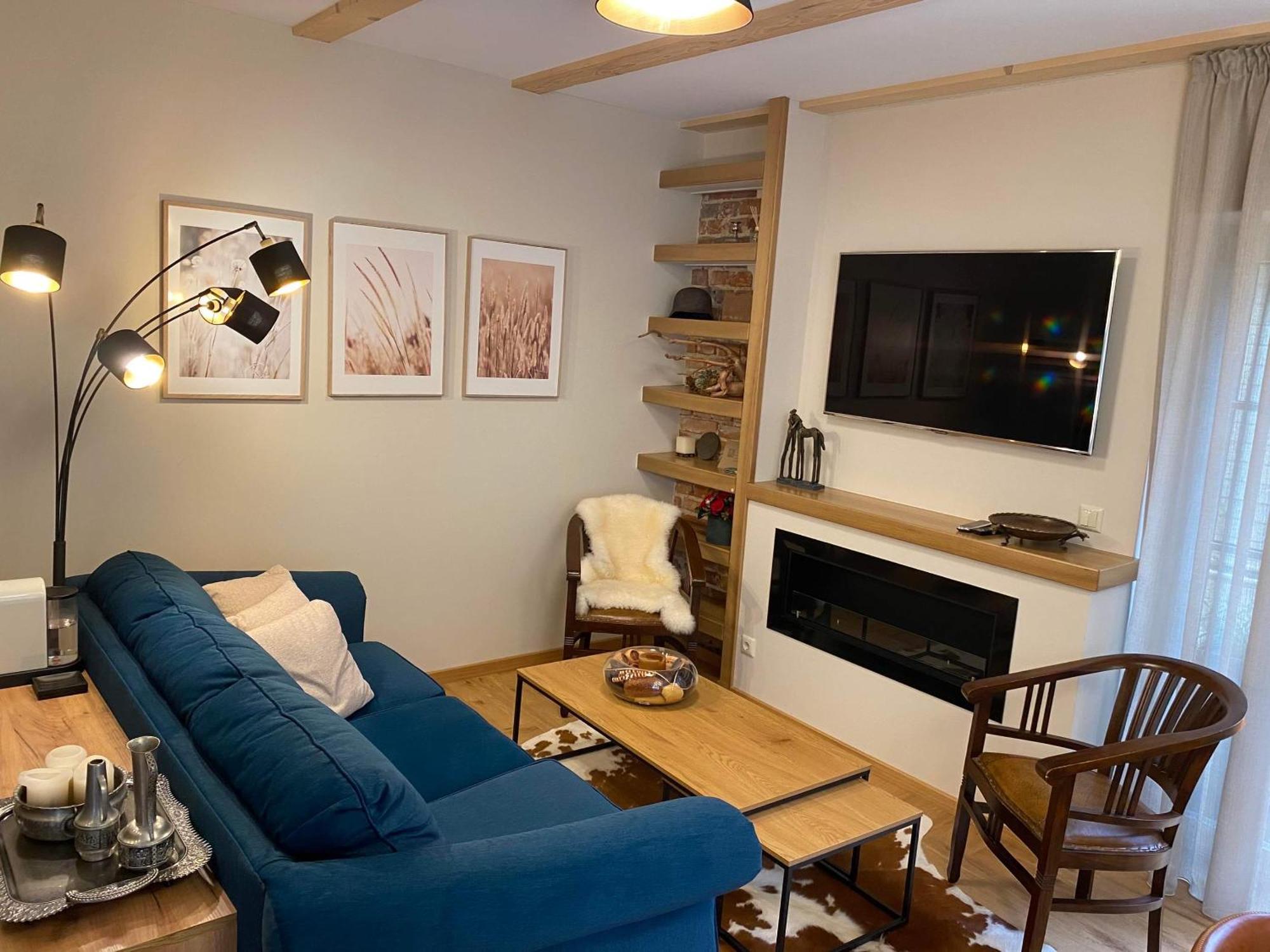 Memel Townhouse Apartamentai Клайпеда Екстериор снимка